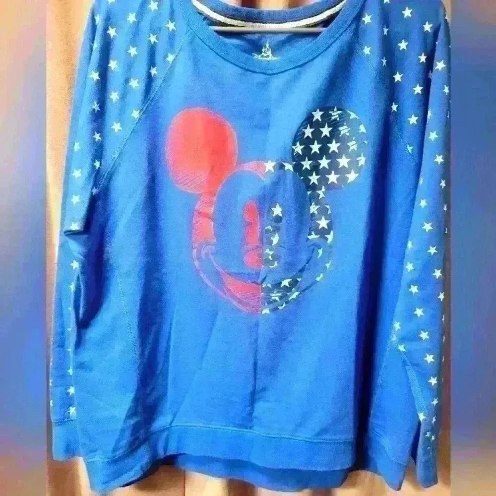 Disney American themed logo sleeve top sz XL